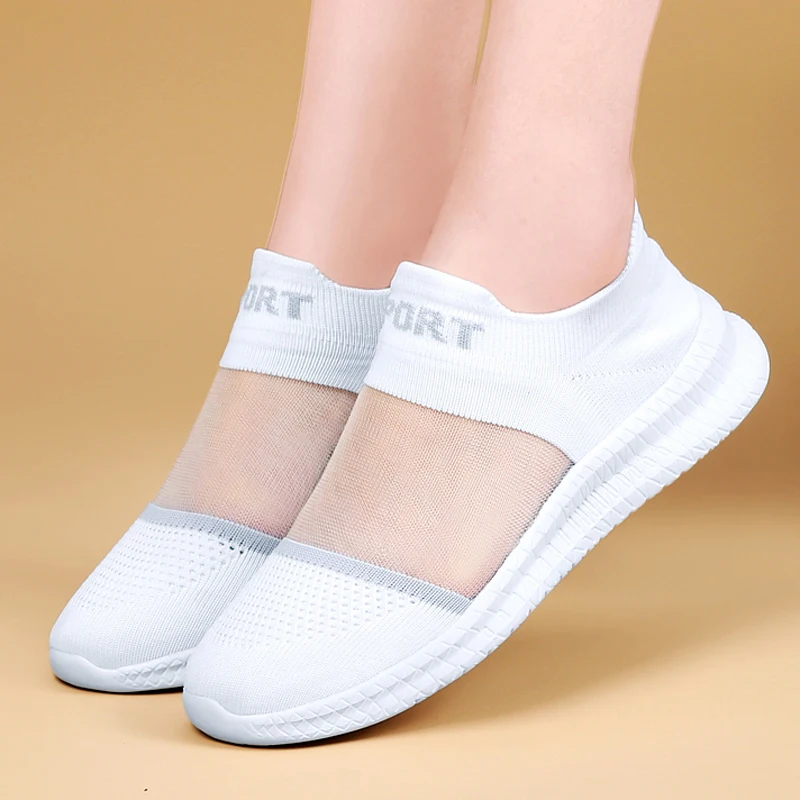 

New Outdoor Summer Sneakers Female Walking Jogging Trainers Hollow White Sport Shoes Woman Air Cushion Running Shoes for Women