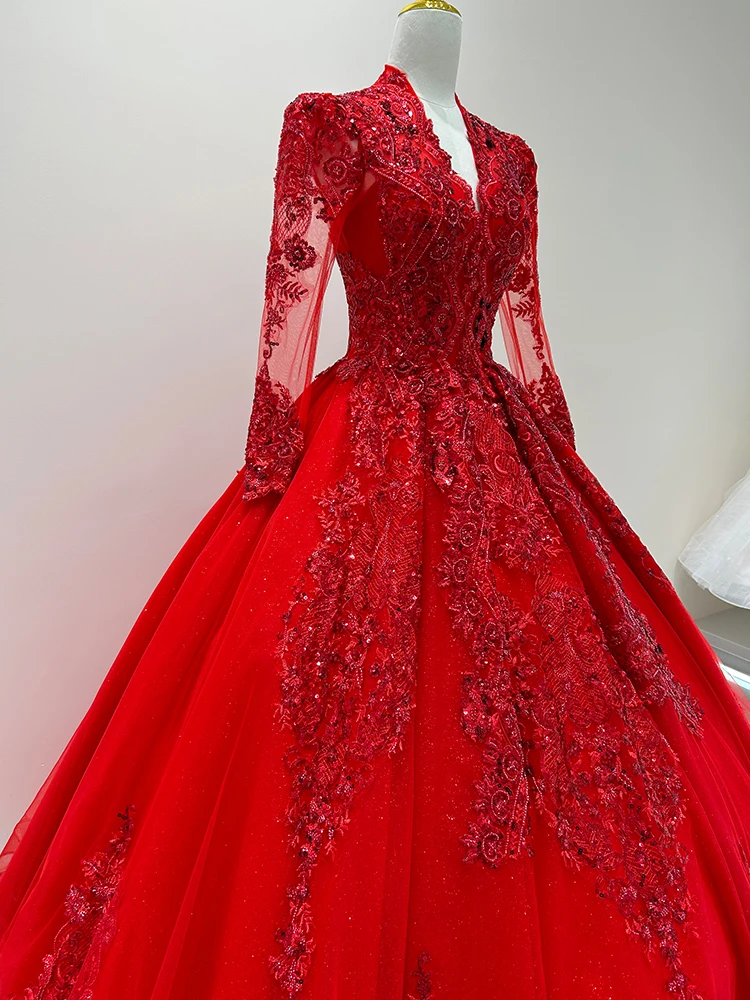 2023 New Chinese Long Sleeve Wedding Dress Red Vintage V-neck Lace Applique Bridal Dress Vestido De Noiva Plus Size Made Custom