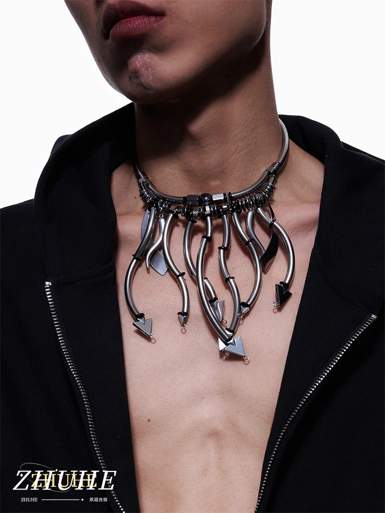 

ZHUHE Heavy Tentacle Necklace Cyberpunk Style For Women Men's Jewelry Accessories Party Gifts