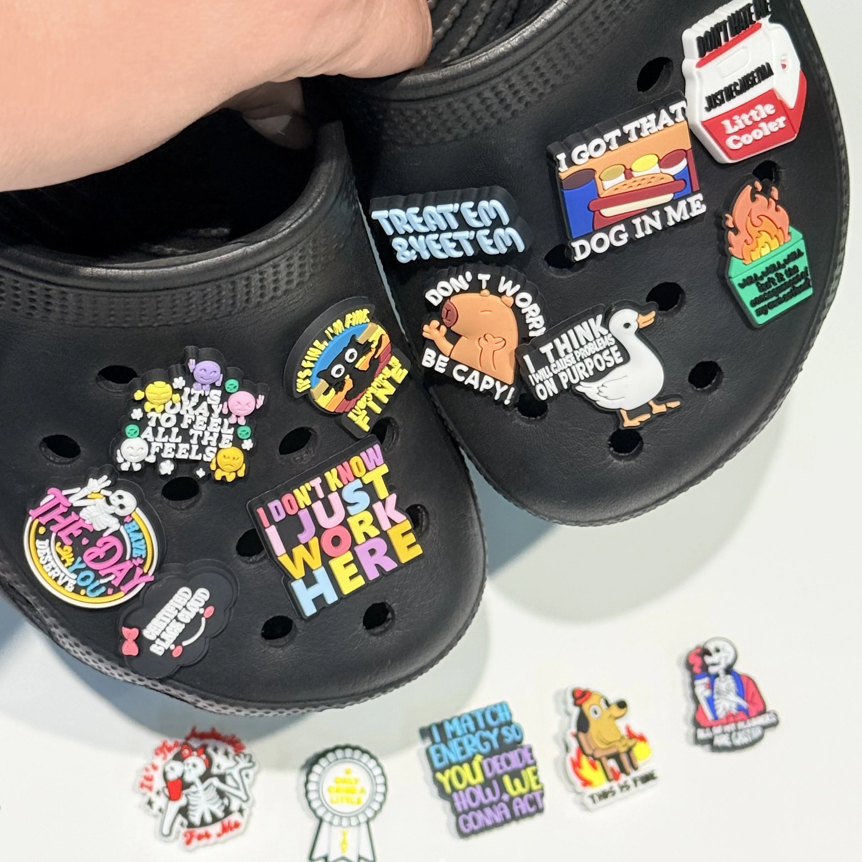 16-100Pcs It's okay to Feel All the Feels Adult PVC Shoe Decorations This is Fine English Phrases Clog Charms For Funny Gift