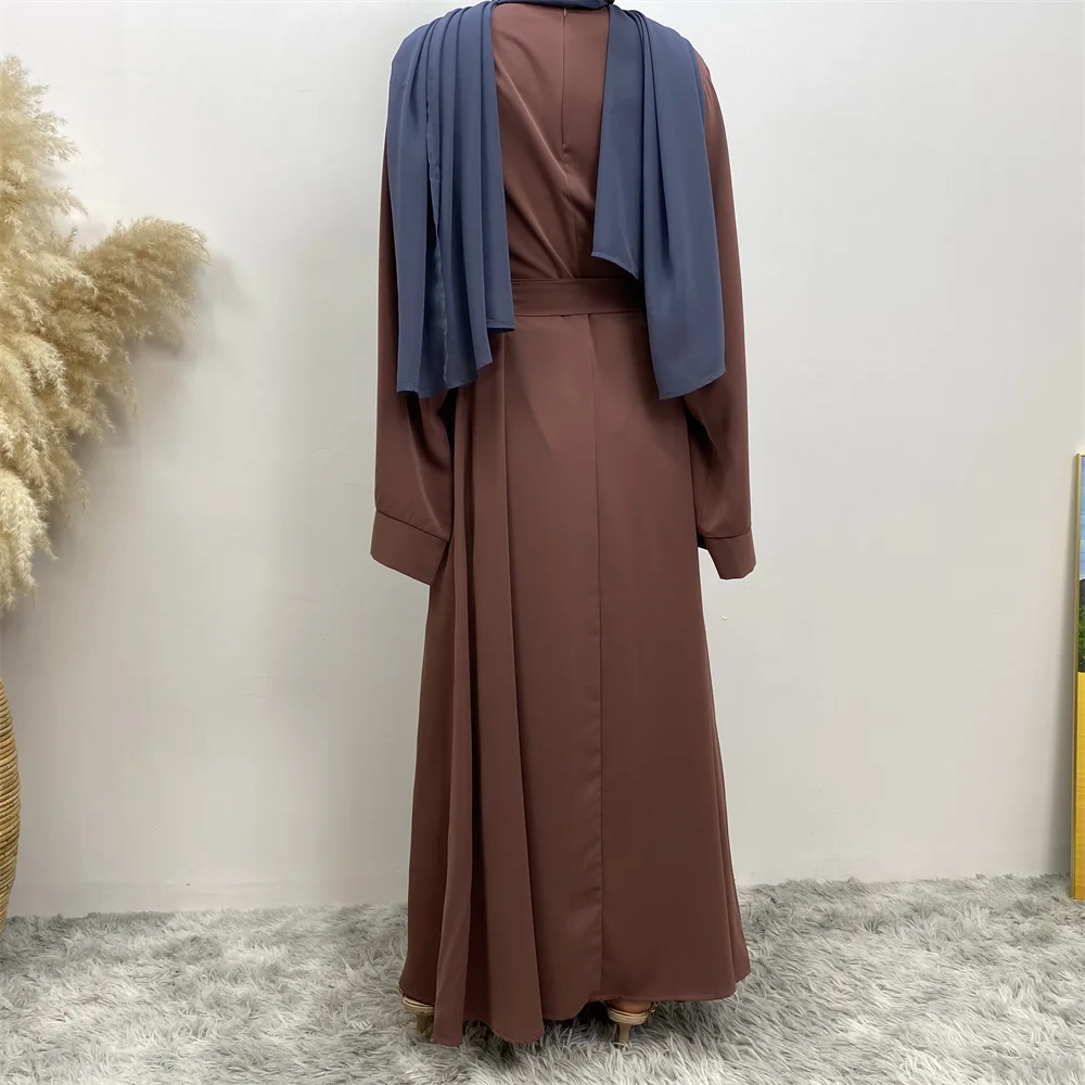 عباءة لُجَين (Lujain Abaya) S4e9d303ddb654aa8ac1e3973751cccbdo