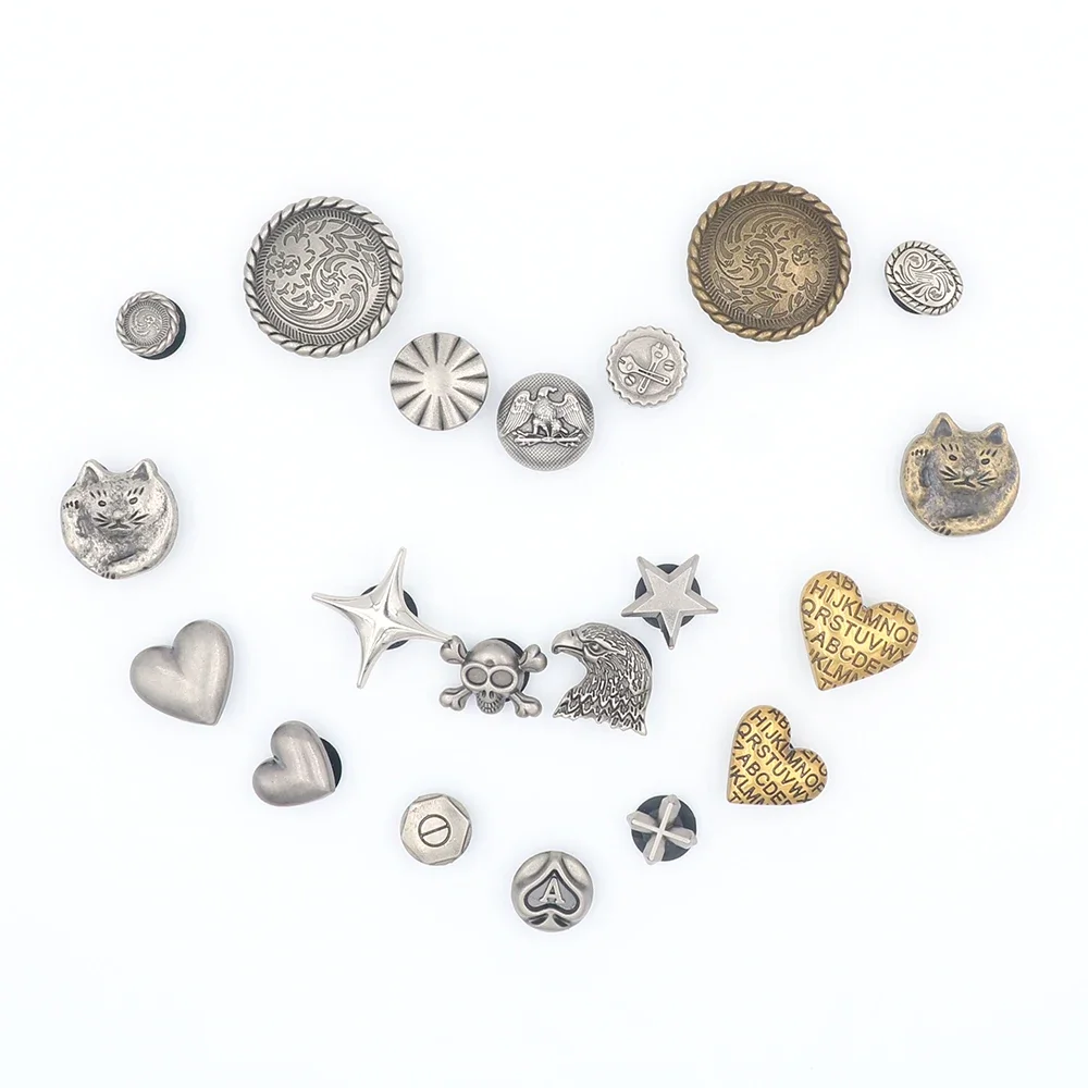 Shoe Charm 1 Set 20 Pieces Vintage Clogs Star Pirate Skeleton Gold and Silver Heart-shaped Shoe Accessories Patterned Circular