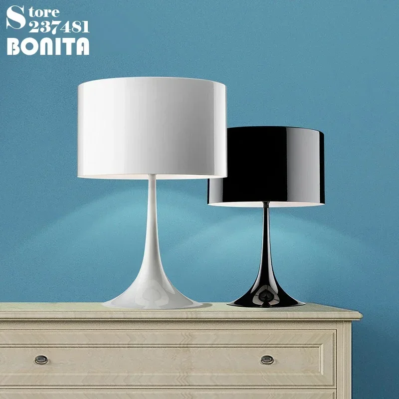 Middle Size Nordic  Classical Mushroom Table Lamp Study Room Living Room Bedroom Interior Design Decoration Reading Desk Lamp