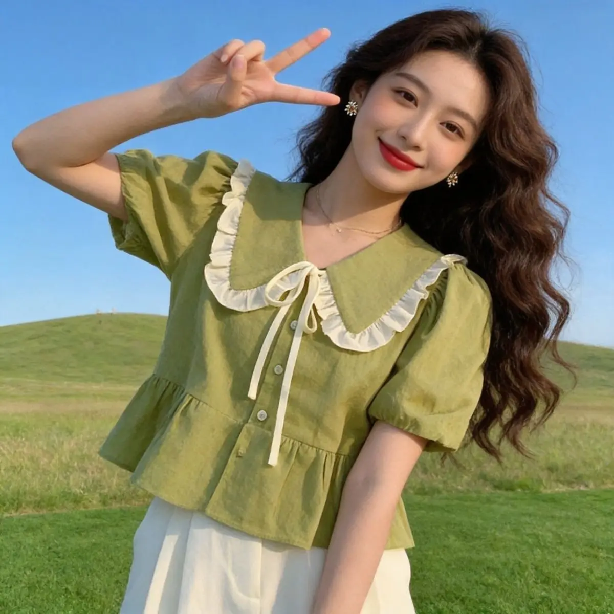 

Summer Short Sleeve Doll Collar Shirt Women's Fashion Casual Loose Fit Polyester Fabric Bubble Sleeve Pleated Hem Slimming De...