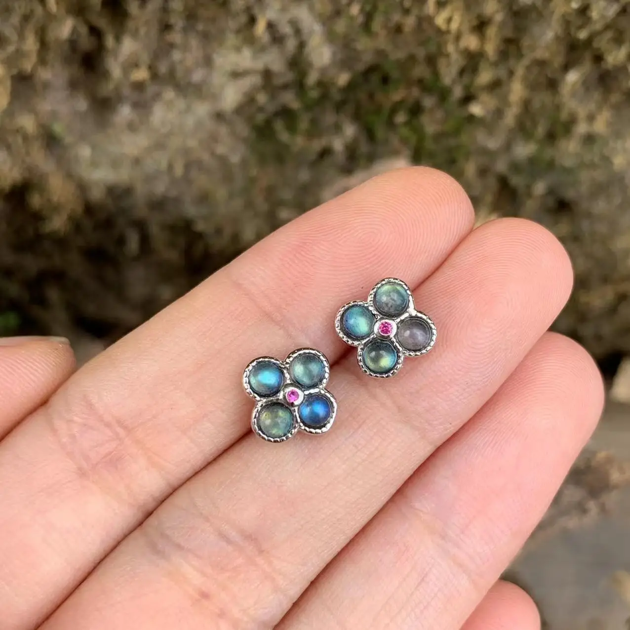 أقراط من الفضة الإسترليني عيار 925 من حجر القمر الطبيعي الأصلي للنساء هدية مجوهرات