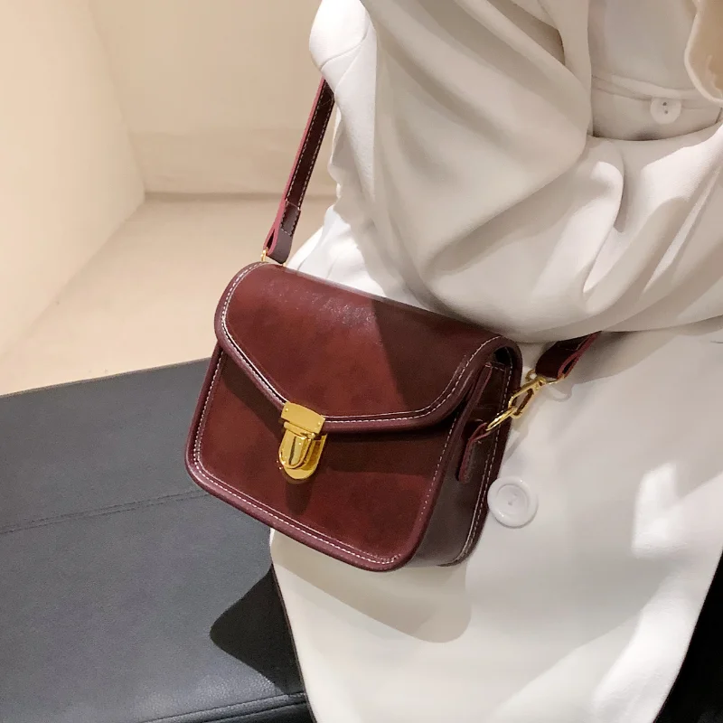 Casual Handbags Retro Bags Women Fashion Bag Business Messenger Bag Girls Small Square Bag LOCK Shoulder Bag Hasp Crossbody Bags