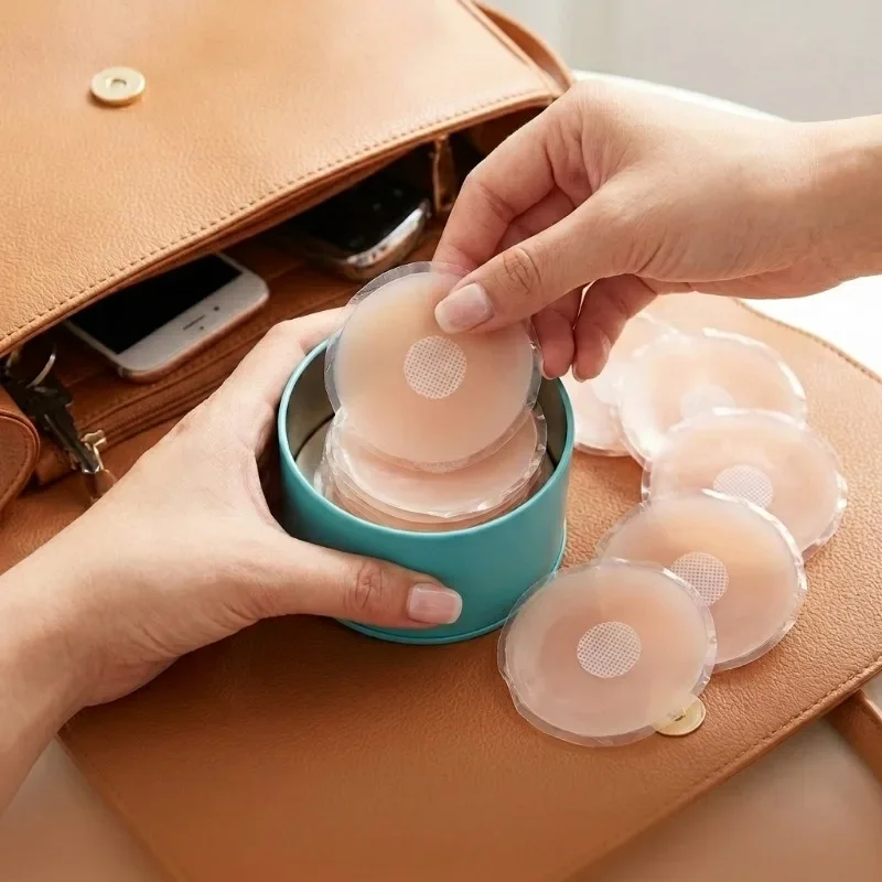 Reusable Breast Petals Lift Invisible Silicone Bra-less Pasties Pad Nipple Cover Invisible Petal Adhesive Stick on Bra for Women