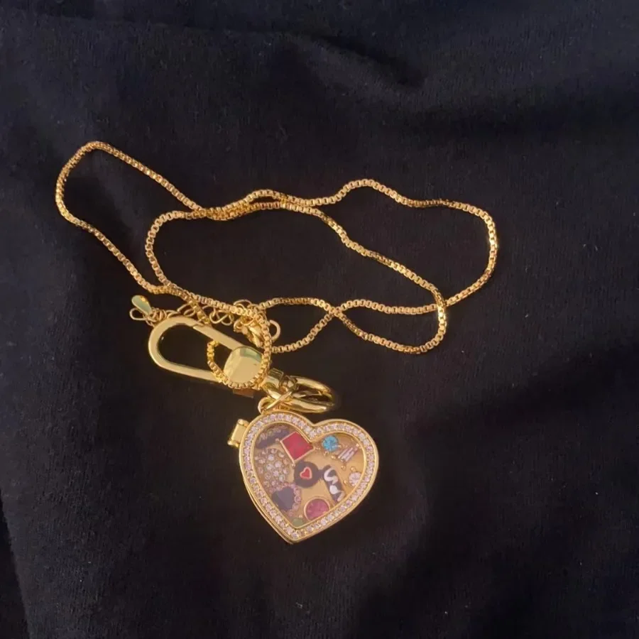 Sweet and Cool Wind Zircon Enamel Chocolate Love Can Open the Gift Box Pendant Necklace Luxury High-value Clavicle Chain