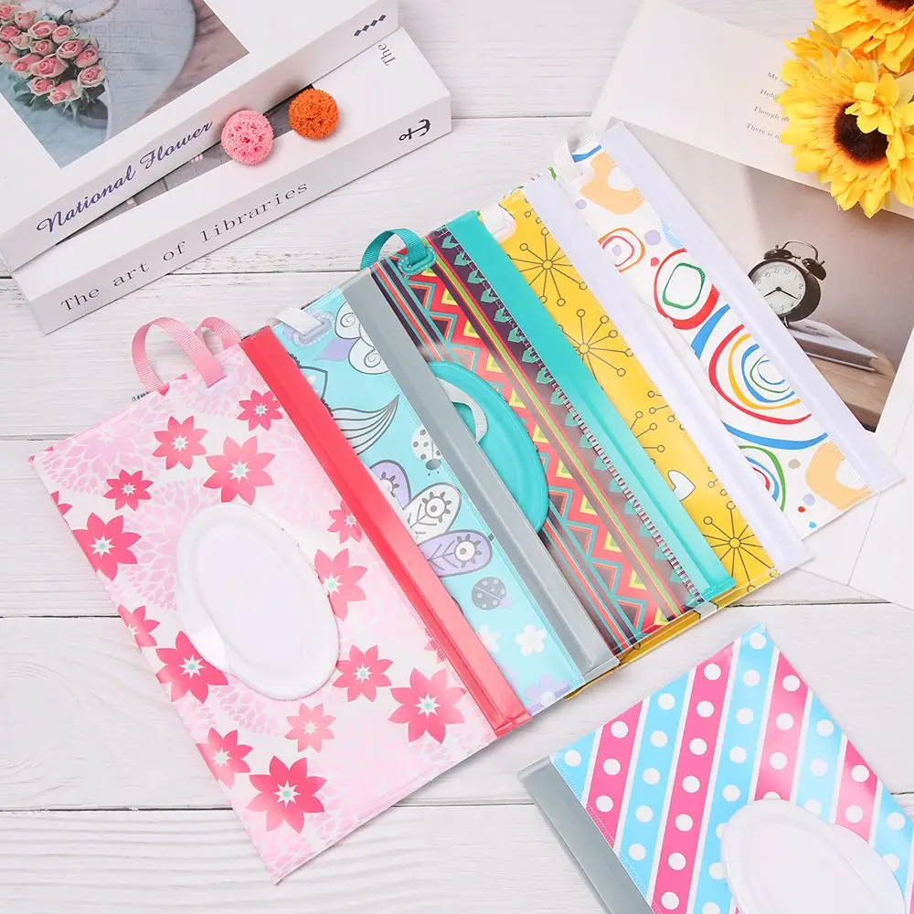 1pcs Cute Fashion Flip Cover Portable Carrying Case Baby Product Tissue Box Wet Wipes Bag Cosmetic Pouch Stroller Accessories