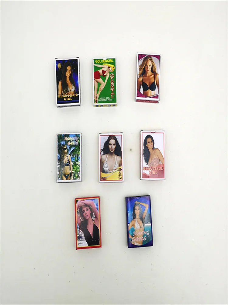 cartas-de-poker-com-impressao-de-alta-definicao-tema-de-biquini-e-modelos-de-beleza-coreanas-e-japonesas-com-cabelo-dourado-em-recorte-de-papel-para-mahjong-e-canasta