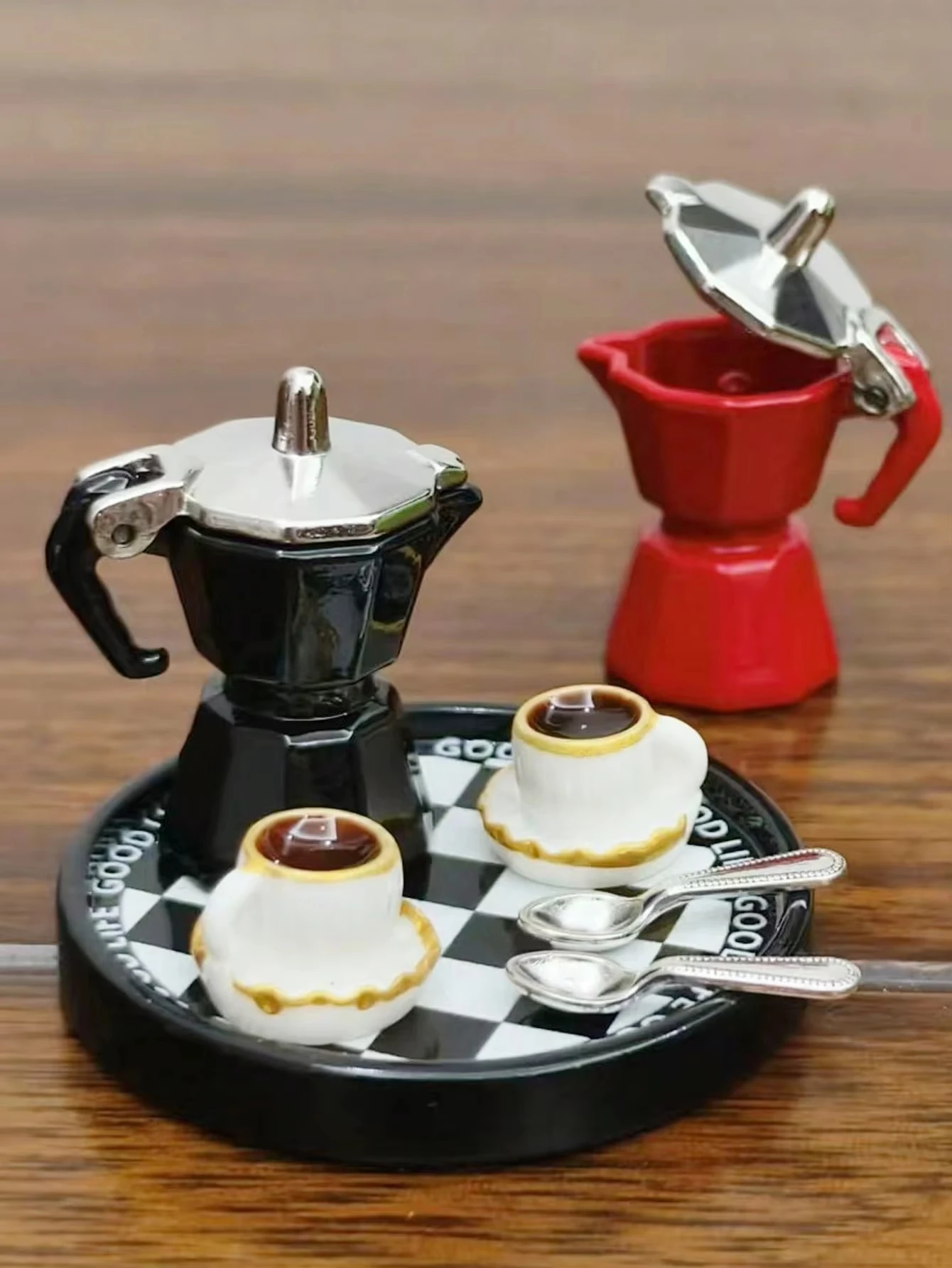 A Miniature Coffee Machine Set for Dollhouses in the 1:12 Scale, Coffee Pot Replica Model, and Miniature Scene Accessories.
