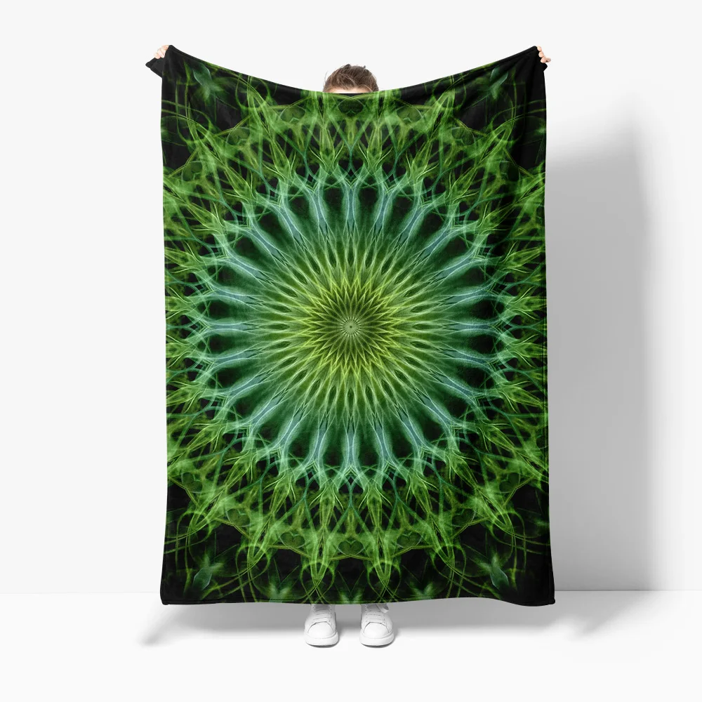 Vibrant Fractal Kaleidoscope Pattern Throw Blanket - Geometric Abstract Green Throw for Sofa Bed Bedroom Decoration Gift