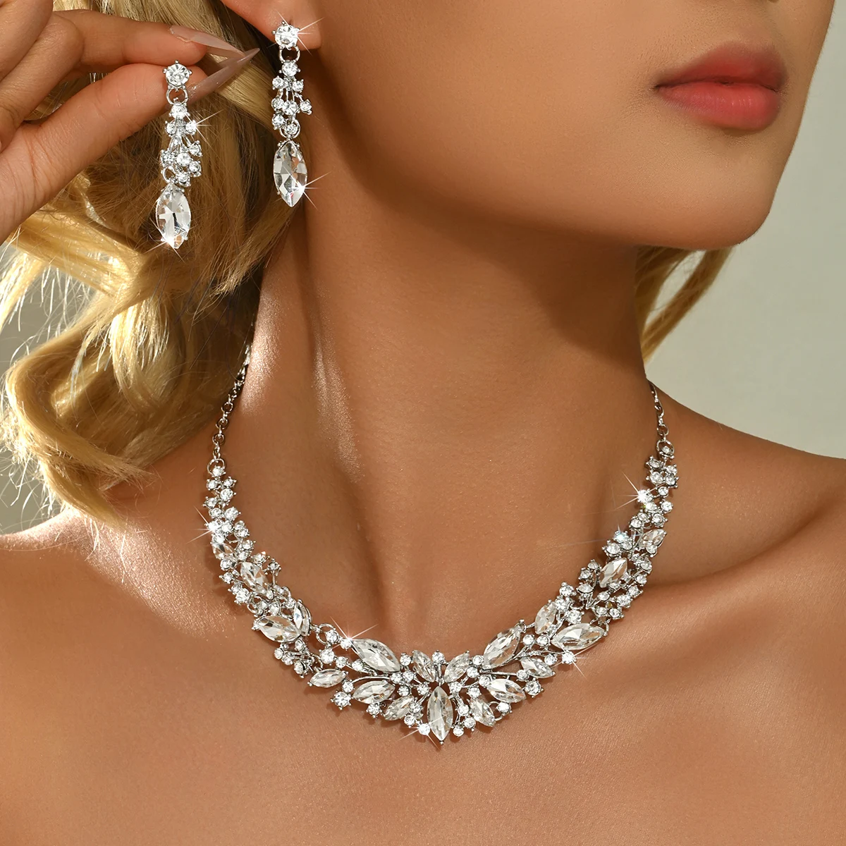 3PC-Charming Silver Leaf Crystal Necklace Earrings Set For Women Formal Evening Events