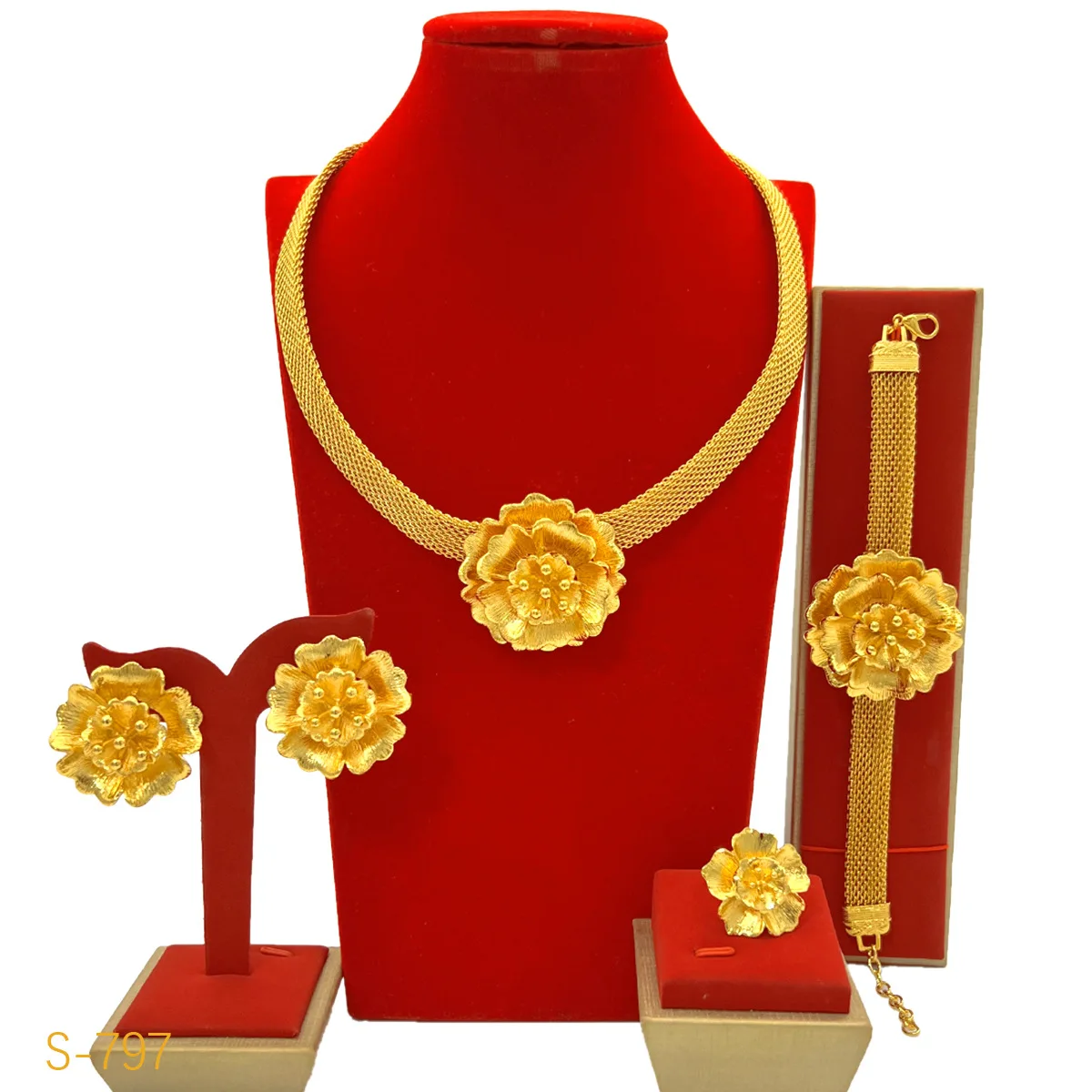 

Women Floral Elegant Necklace Bracelet Earrings Ring 4-Piece Set 24K Gold AU999 - Exclusive, fine carving, unified style