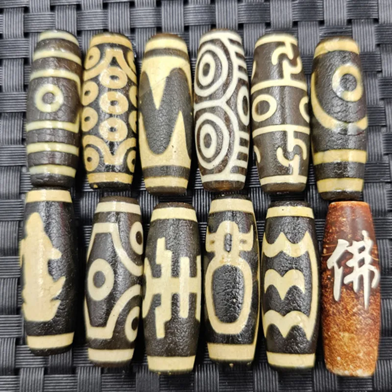 Tibetan-Style Aged Tiger Tooth , 40Mm, Three- And Two-Eye Buddha Dzi , Accessory Beads