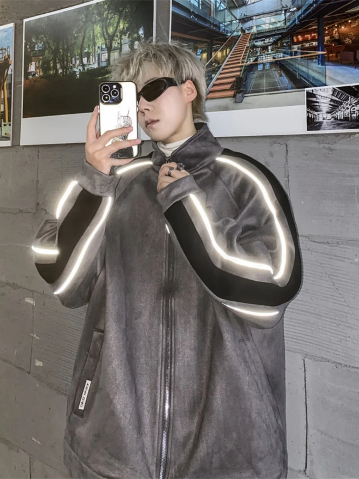 

Мужская куртка в американском ретро-стиле из замши, весенне-осенняя, свободного кроя, с воротником-стойкой, вышивкой, ветрозащитная, с длинными рукавами, на молнии