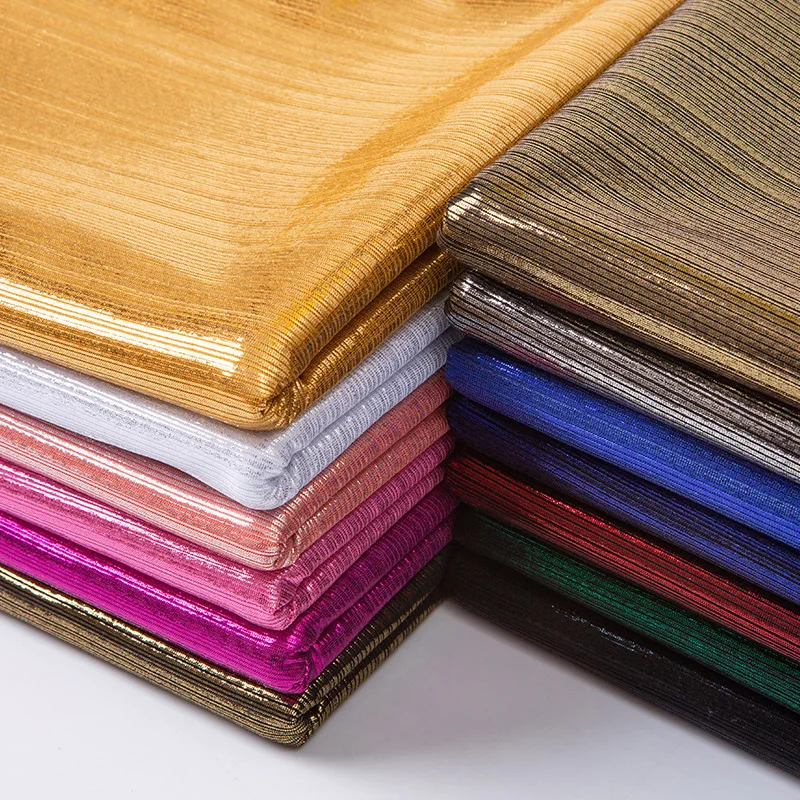 

Эластичная полосатая бронзовая блестящая ткань по метрам для платья, юбки, одежды, декоративная одежда для шитья своими руками, удобная мягкая блестящая ткань