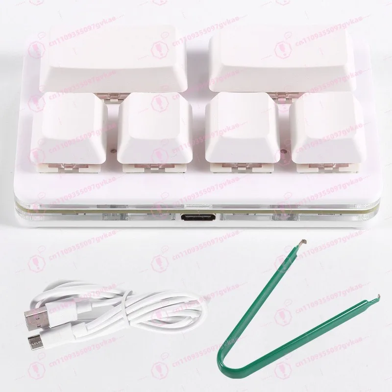 

Механическая клавиатура Game 6 Keys Big 2 Silent с возможностью горячей замены, настраиваемыми клавишами для копирования и вставки, и пользовательской панелью для клавиш.