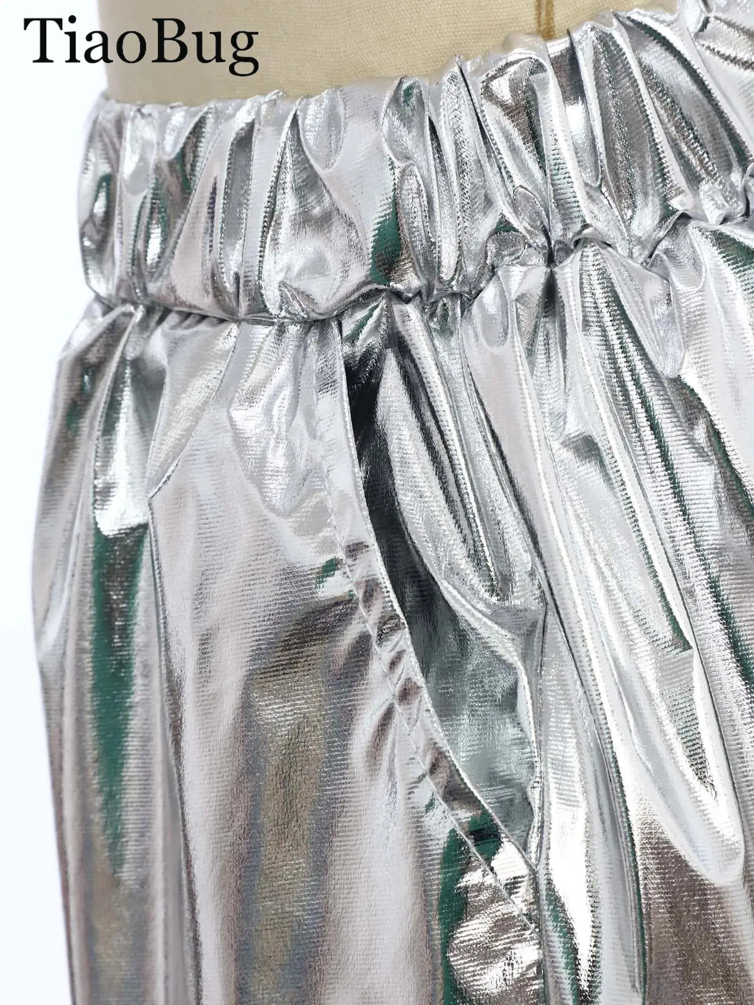 

Boys Girls Hip Hop Dance Costume Modern Jazz Outfit Metallic Shiny Short Sleeve Hooded Pullover Top with Shorts Sock Streetwear