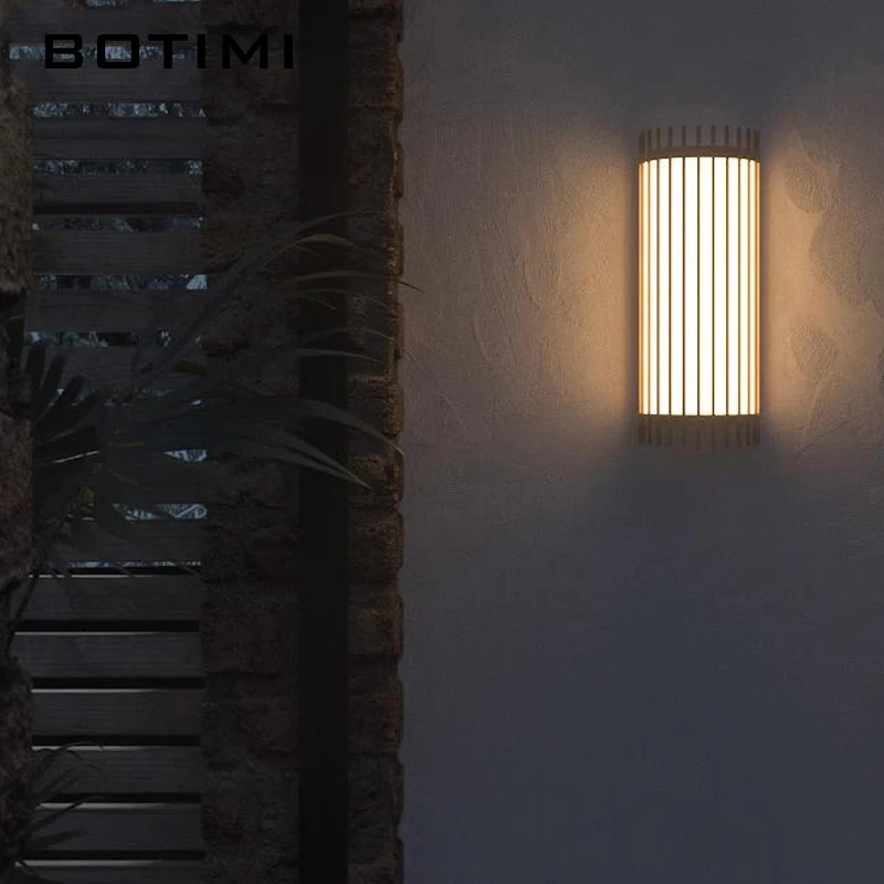 BOTIMI 2025 New Arrival Wooden Wall Lamp Modern Solid Wood Bedside Luminaires Nordic Hotel Designer Home Decorative Wall Sconce