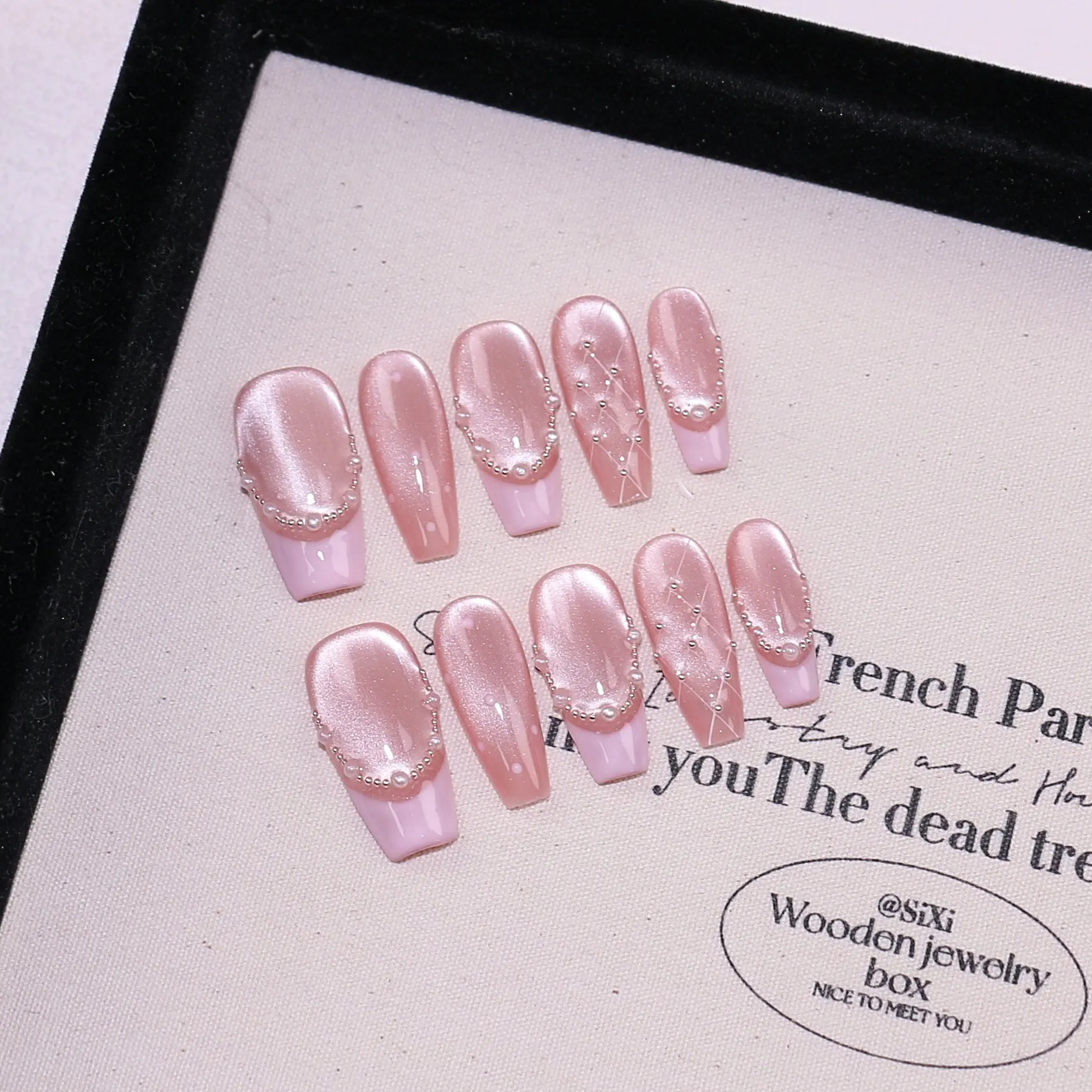 

10pcs Handmade Press on Nails Full Cover Sparkle Cat Eye Pearl Design French Sweet Fake Nails Wearable Nails Art Tips For Girls