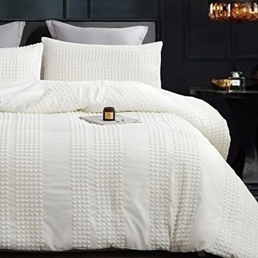 

Комплект постельного белья Size Comforter Set Boho с отделкой из помпонов, мягкий жаккард, легкий, 3-х предметный, всесезонный.