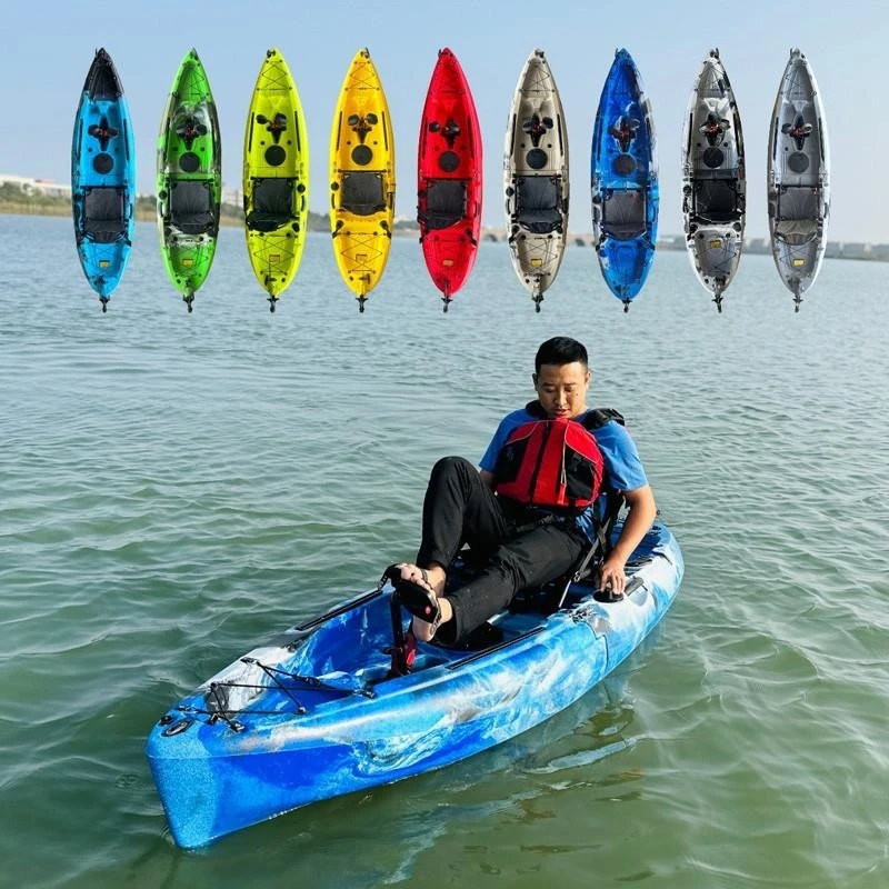 Señuelo barco de pesca pedal de accionamiento kayak rotomolded pedal canoa sentarse con pedales Tipo de empuje eléctrico Juega varios juegos