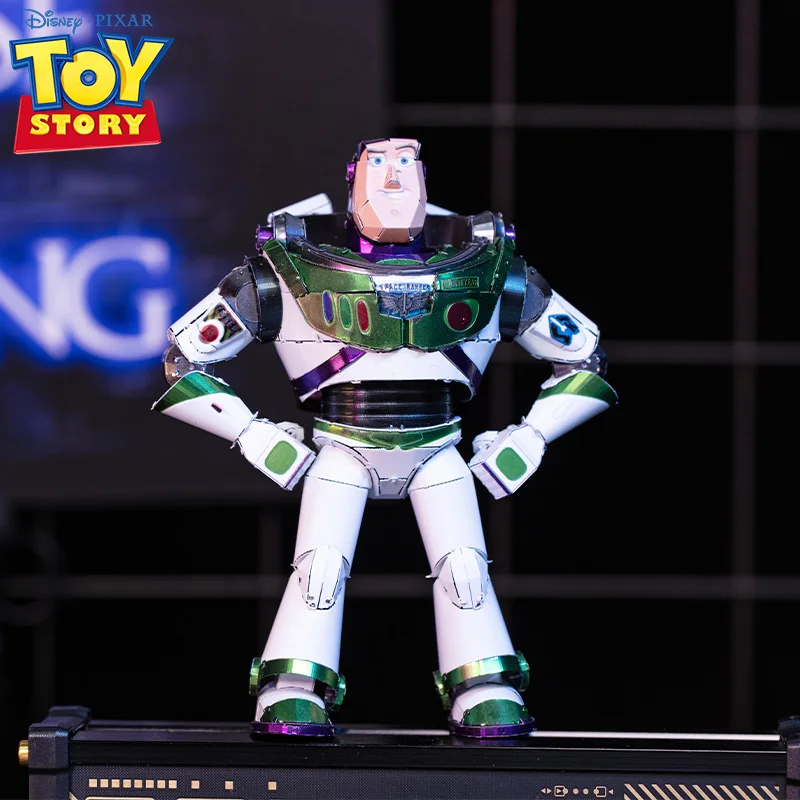 Disney Buzz Lightyear metal assembly model handmade diy metal jigsaw puzzle gift tabletop decoration