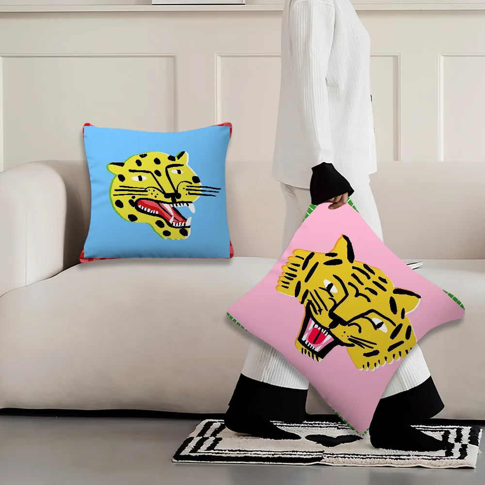 Abstract Tiger Head cushion cover Pillow Case Plush Fabric Soft Double Sided Print Sofa Cushion Cover Throw Pillow Covers