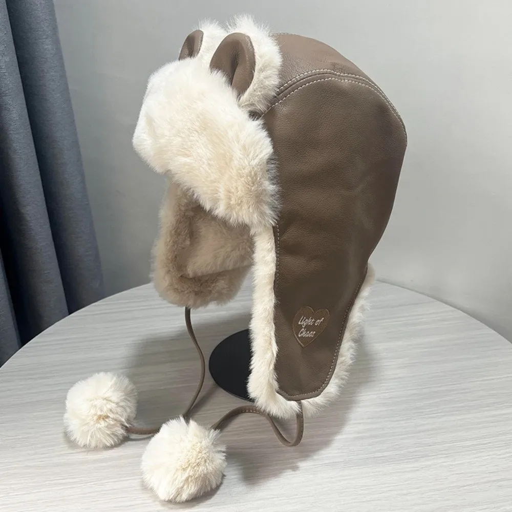 Modische Bärenohren-Wintermütze, Kunstleder, kältebeständig, Trapper-Mütze, winddicht, warm, für Radfahrer, Lei Feng-Mütze, Motorradmütze – Detail 9