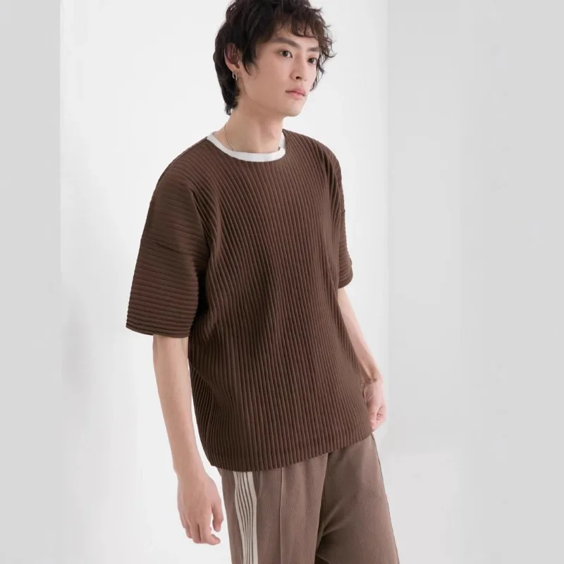 Miyake Pleated T-shirt Men's Japanese Original 2025 Spring Summer New Round Neck Loose Trend Top Short-sleeved Casual T-shirt