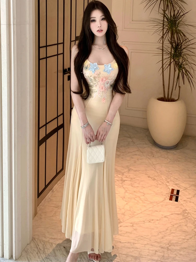 

2025 New White Mesh Appliques Chic Sling Sexy Long Dress Women Elegant Casual Beach Style Dress Summer Korean Bodycon Prom Dress