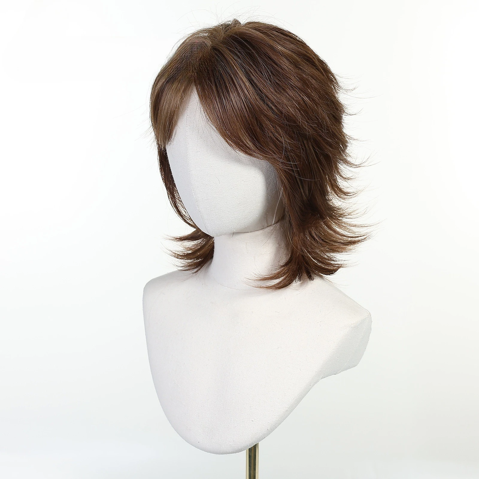 Рисунок 2 - Парик короткие волосы женский коричневый