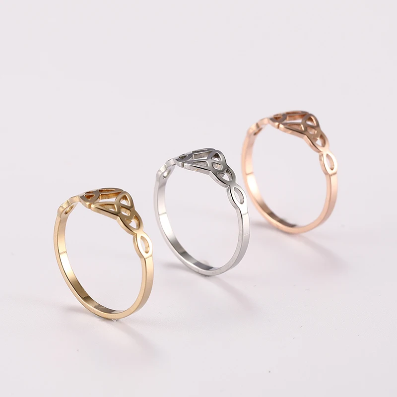 Witch's Irish Knot Ring für Frauen Edelstahl Irland Keltische hohle Fingerringe Neue Hexerei Amulett Schmuck Geburtstagsgeschenk – Detail 16