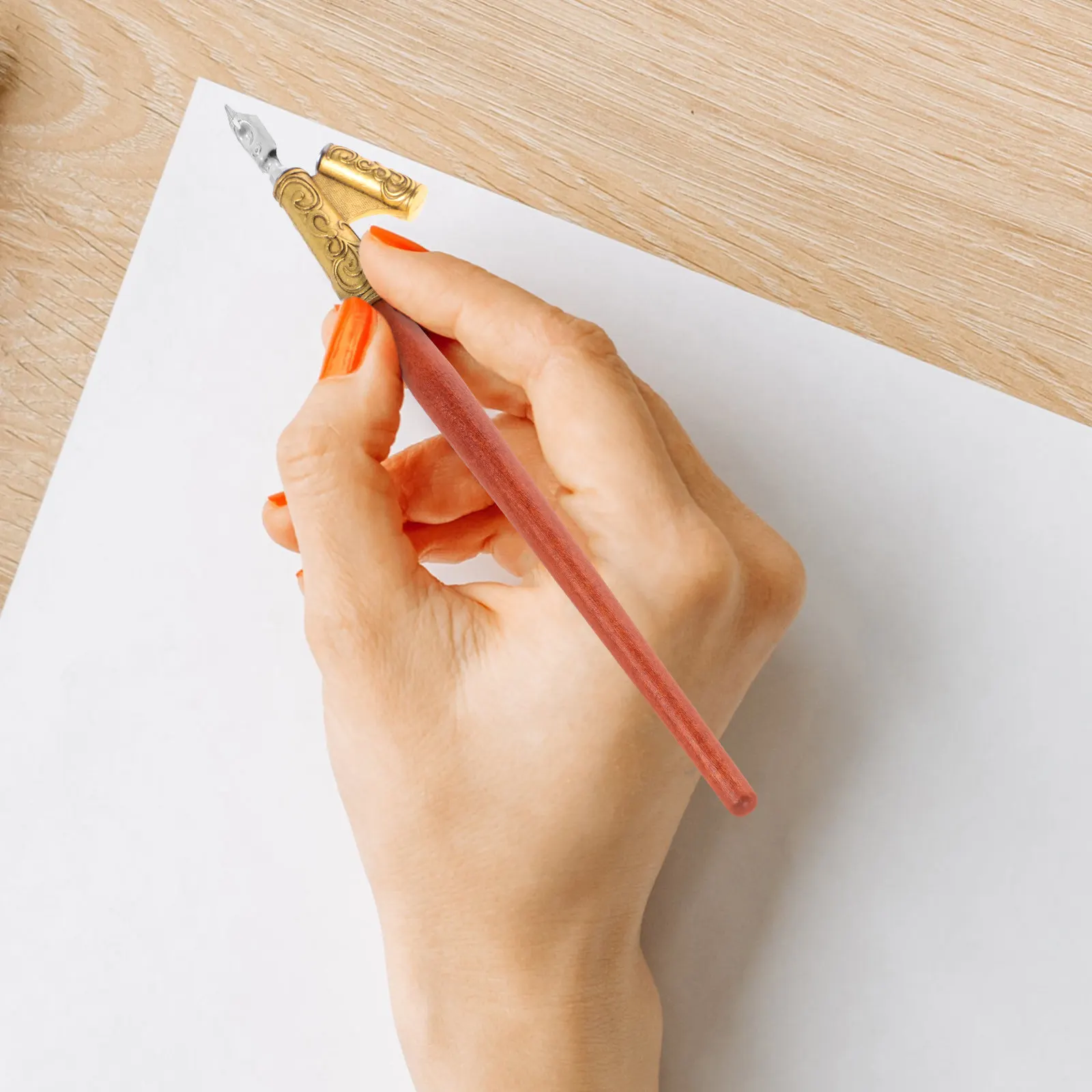Oblique Calligraphy Pen Nib Holder Retro Style Wooden Nib Holder Comfortable Grip for English Calligraphy Practice Dip Pen