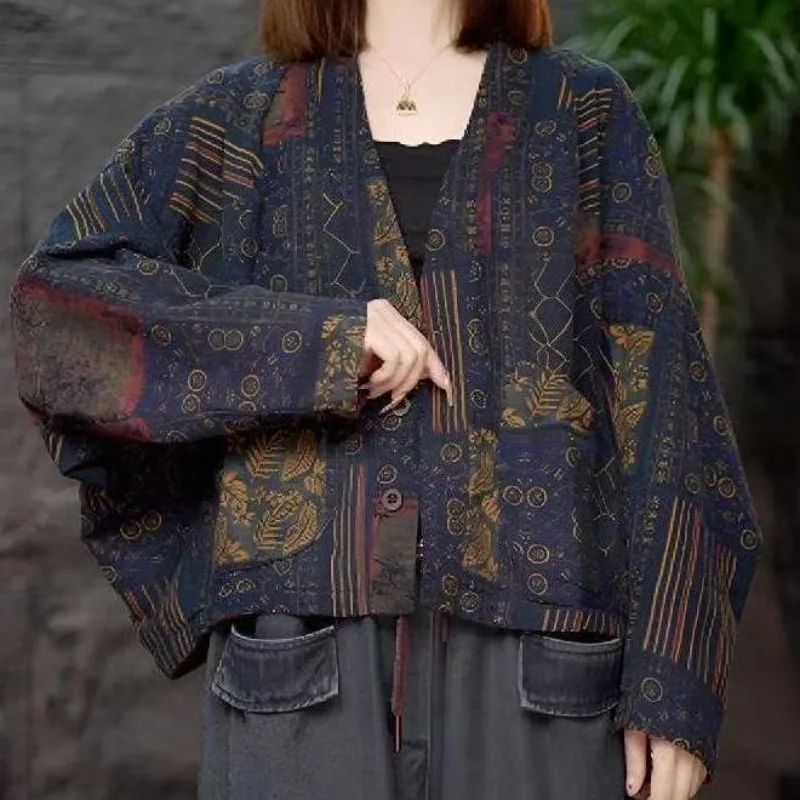 Double-sided wear loose foreign style long-sleeved 2026 autumn short coat printed cardigan top, thin literary and ethnic style