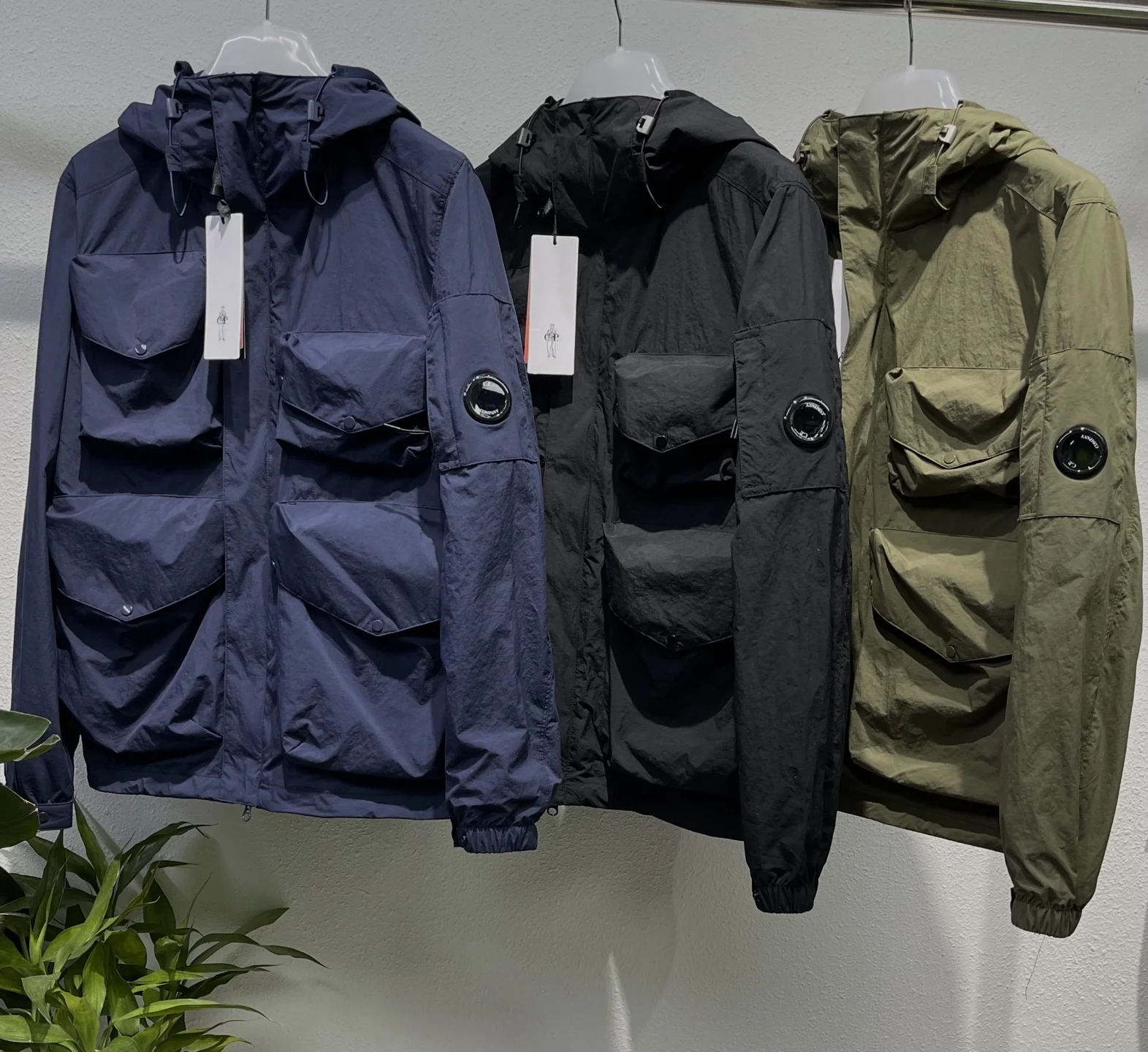 Unisex Outdoor Hooded Jacket CP COMPANY Protective Goggles Multi-Pocket Workwear Coat Nylon Long Sleeve Zipper Closure  ...