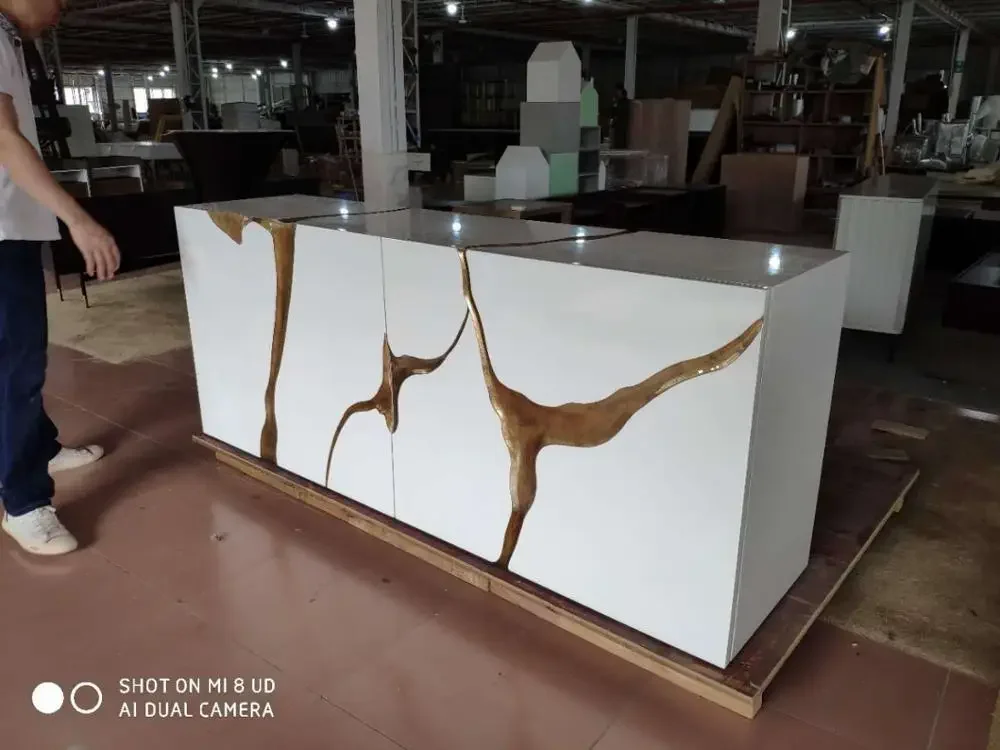 

A Luxury High Gloss White Wood Sideboard Factory Price Gold Cracks Buffet Cabinet Modern Dining Room Organizer