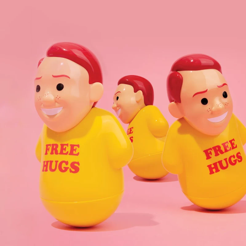 Hand Getekende Karakterbeelden, Familiegeschenksculpturen En Decoraties, Prachtige Collectie En Handgemaakte Joan Cornella