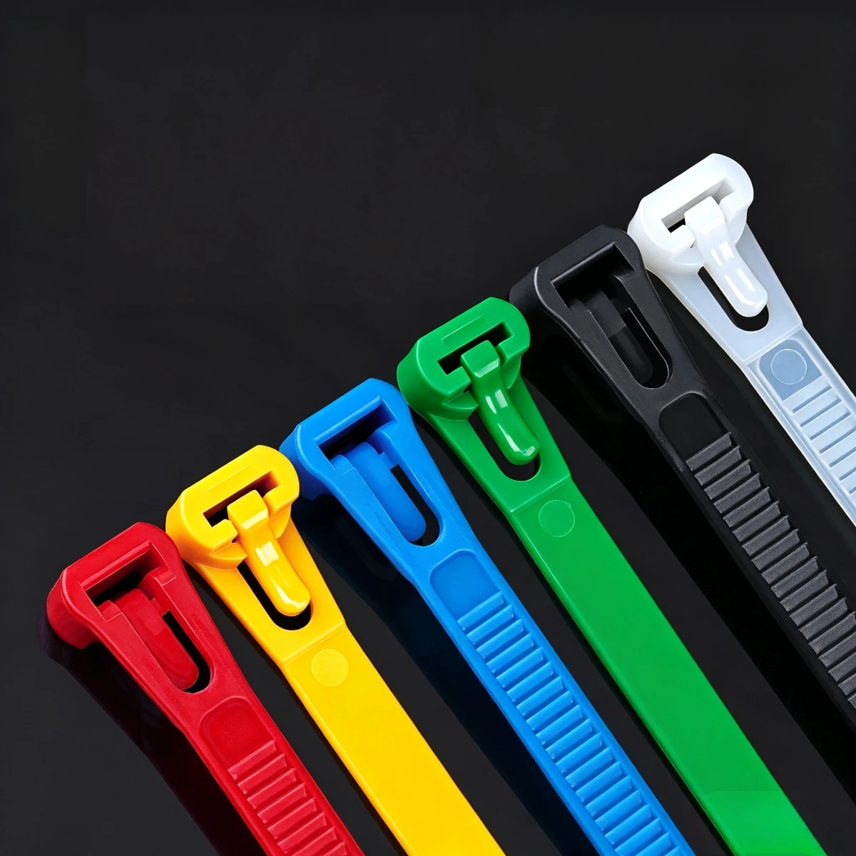 100Pcs Reusable Cable Ties, Removable Nylon Cable Lock Loop Ties, Recyclable, Mixed Colors, Black & White