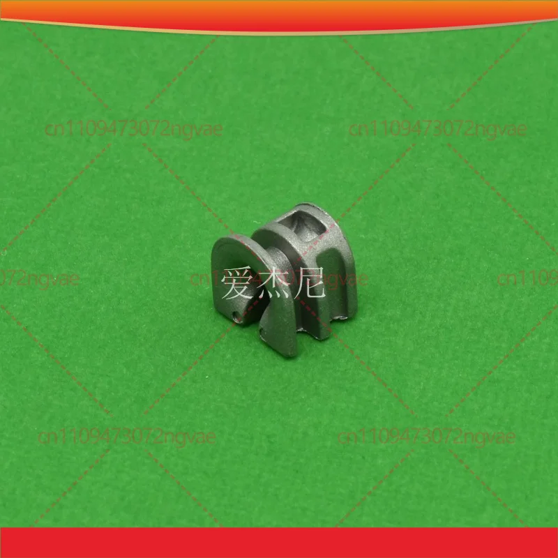 30pcs For STIHL 120 Grass Trimmer Line Exit Buckle Trimmer Head Garden Power Tool Accessories