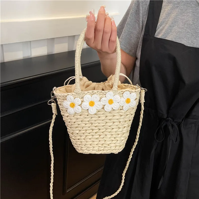 

Women's Straw Shoulder Bags Handmade Woven Rattan Purse Crossbody Boho Bag Beach Tote Summer Fashion Clutch Gift Flower basket