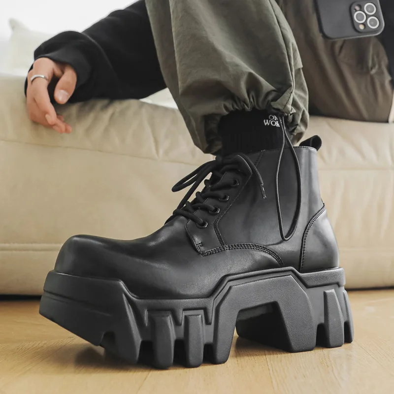 

Autumn 2026 Men's Boots Motorcycle Platform Sneakers Sneakers with Zipper Black Shoes