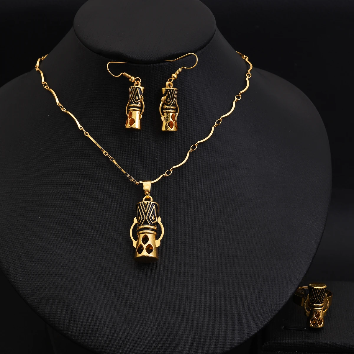Gold Color Ethiopian Jewelry S - огляд і ціна Women Fashion Png