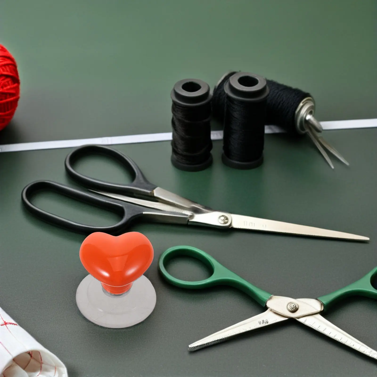 

Линейка для квилтинга с присоской, ручка в форме сердца, эргономичная рукоятка для квилтинга, инструменты для пэчворка, стабильное крепление на присоске, нескользящее управление