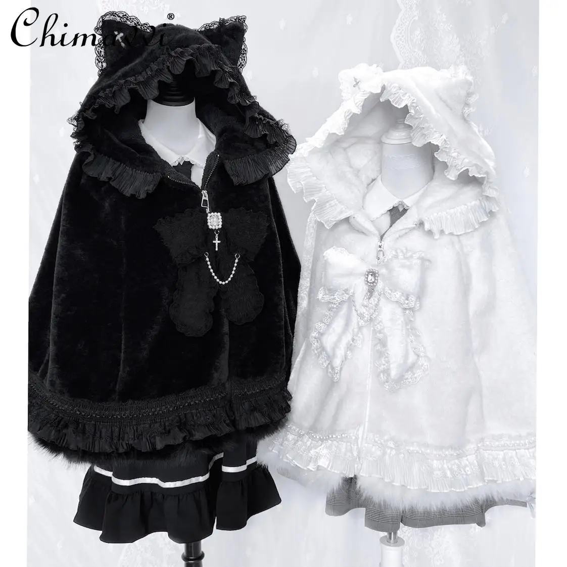 Giacca con scialle Lolita con fiocco carino in pizzo giapponese Mine Autunno e inverno Nuova ragazza dolce Cappotto con mantella in peluche caldo e allentato da donna