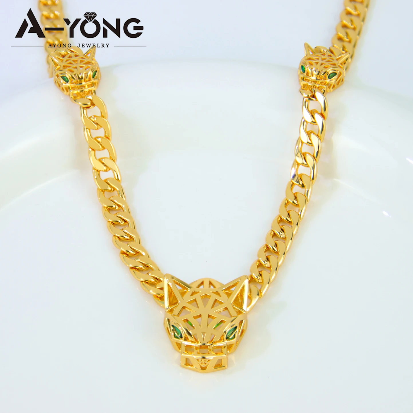 Luxus Dubai Gold Farbe Leopard Anhänger Halskette Set 21k Gold Überzogene Italienische Mode Panther Colliers Saudi Party Schmuck – Detail 7