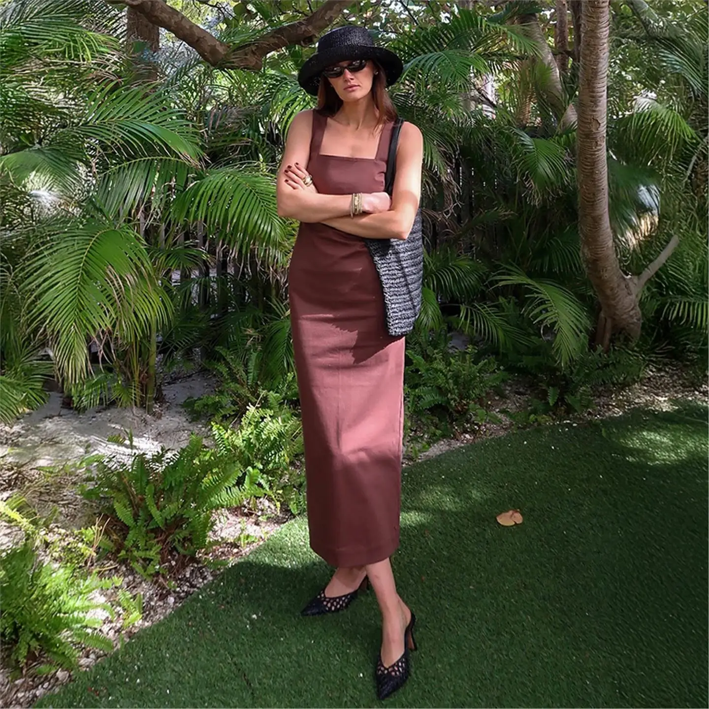 Ele Long Slim Fit Square Ne ter Dr Simple European Sle ملابس نسائية كاجوال بدون علامة تجارية متوسطة الخصر قماش آخر