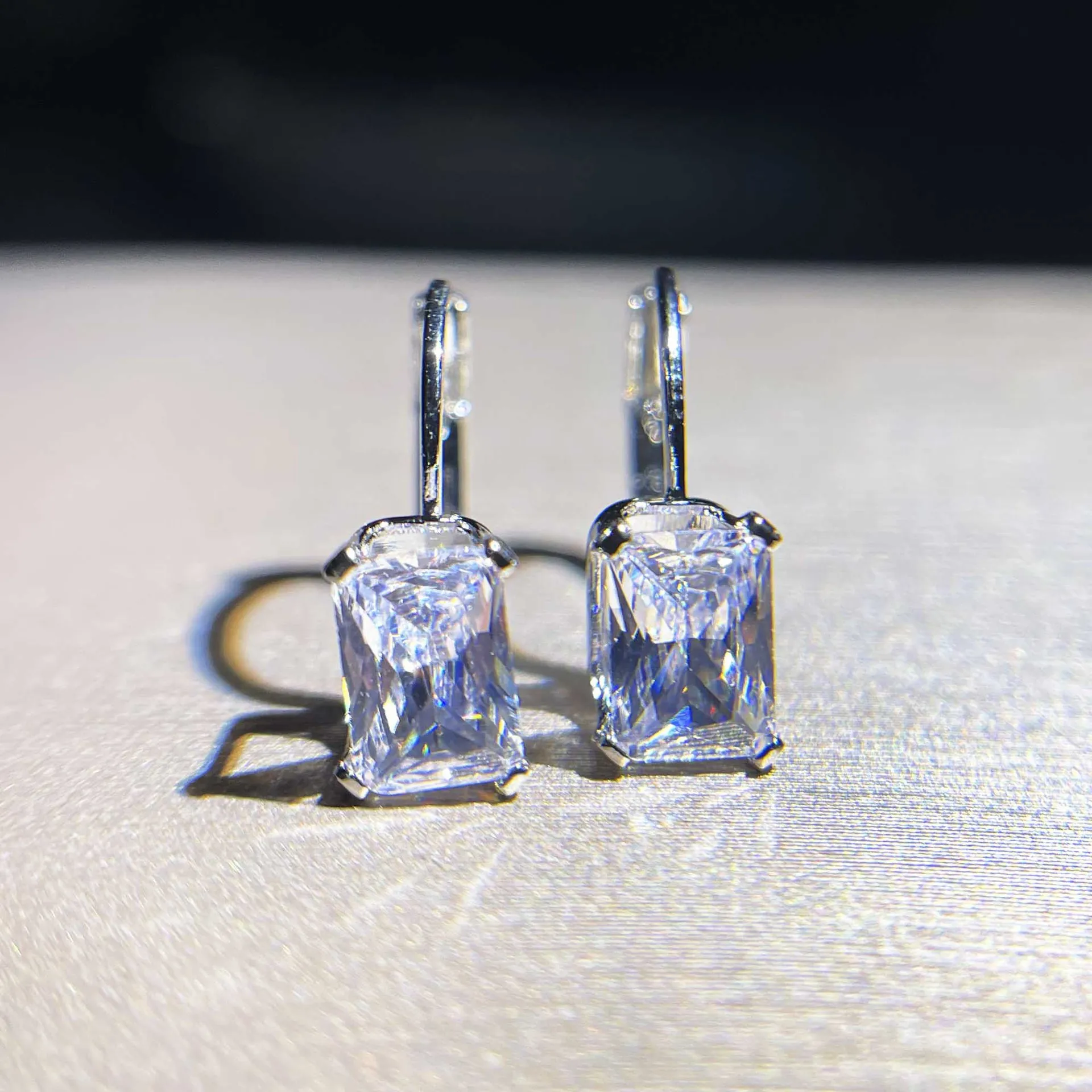 S925 Sterling Silver Stud Earrings Mozzarella Diamond Earrings Princess Square Diamond Ear Buckles Trendy Fine Jewelry For Girls