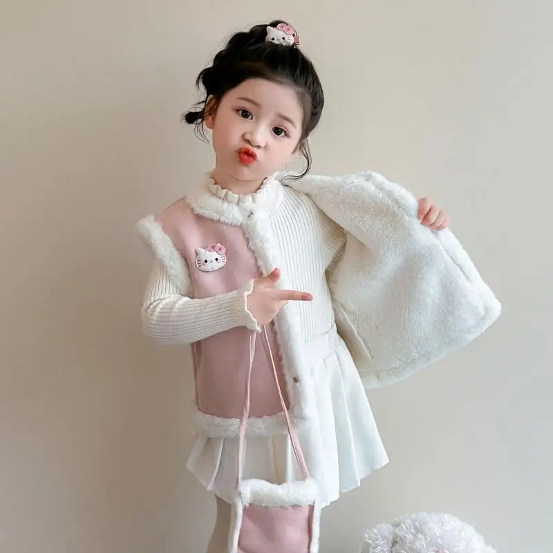 

Жилетка Sanrio Hello Kitty для девочек, на флисовой подкладке, утолщенная, для малышей и детей, весна-осень, сезон 2026, новый стиль, теплая, уютная, модная